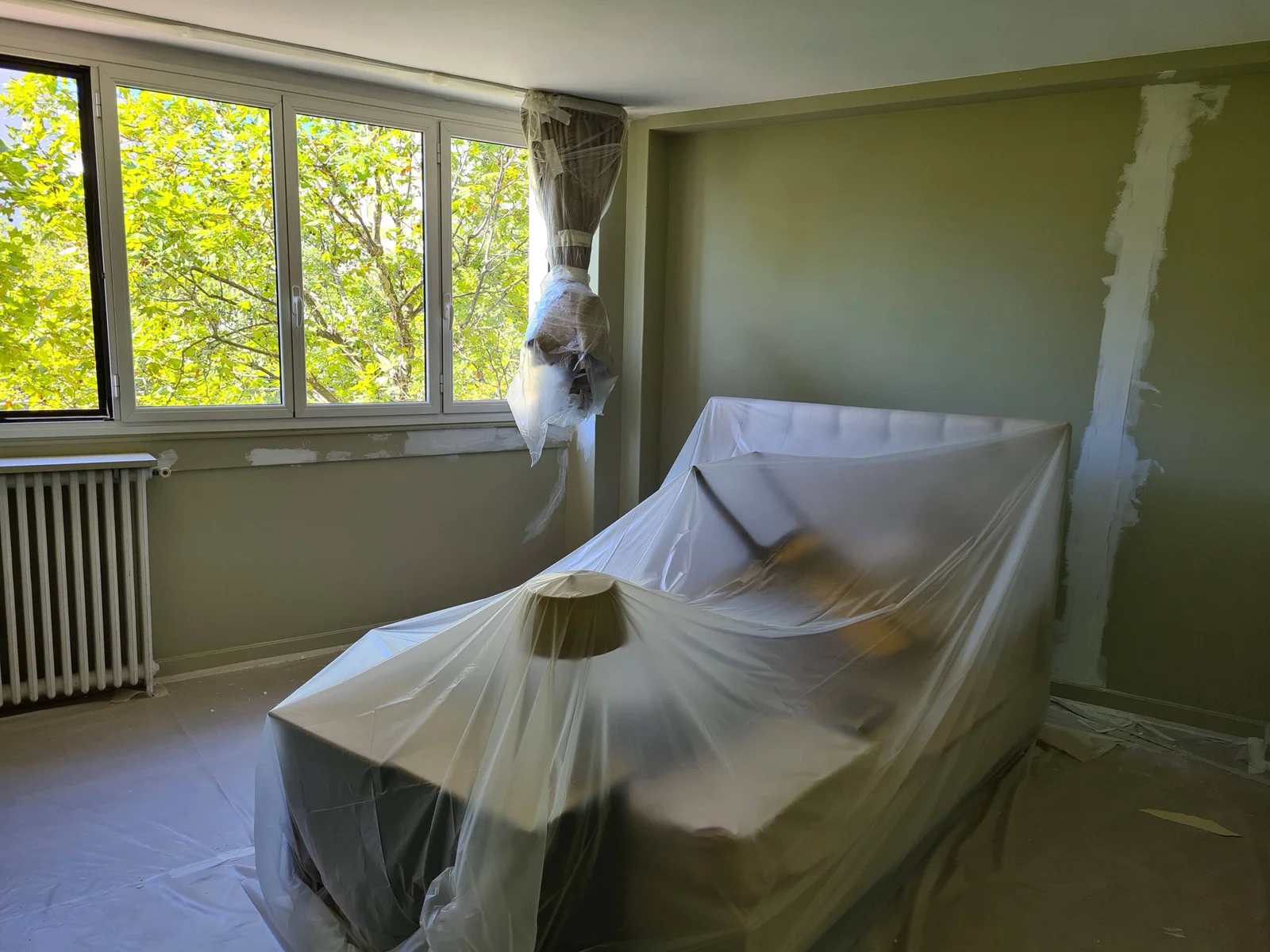 Travaux de peinture et plâtrerie